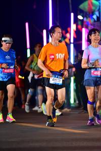 BIB: 45833, 100, 40920, 4601
                            <button type="button" onclick="openModal(20831729)" class="btn btn-primary btn-sm float-right btn-popup" data-toggle="modal" data-target=".modal-high-quality">
                        <i class="fas fa-shopping-cart"></i> Add to Cart
                    </button>
                                            <button type="button" onclick="isThisMe(20831729, true)" class="btn btn-success btn-sm float-right btn-popup btn-isme hidden" data-toggle="tooltip" data-placement="bottom" title="นี่คือรูปของคุณใช่ไหม คลิกที่นี่เพื่อเอาเข้าอัลบั้ม">
                        <i class="fas fa-plus"></i> Add to album
                    </button>
                    <button type="button" onclick="isThisMe(20831729, false)" class="btn btn-warning btn-sm float-right btn-popup btn-isnotme hidden">
                        <i class="fas fa-ban"></i> Remove from album
                    </button>